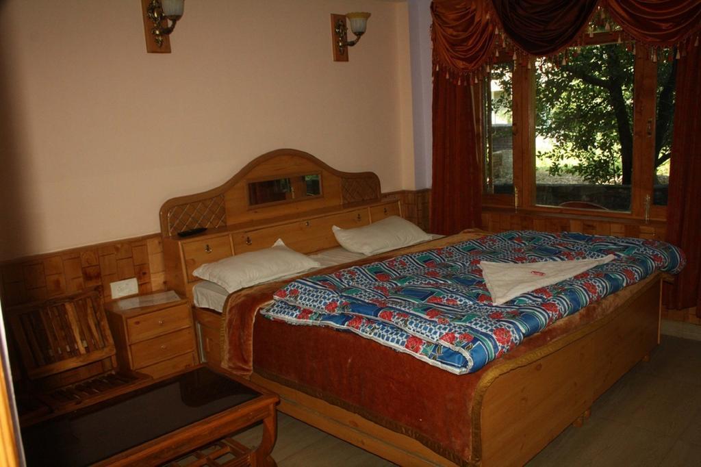 Suraj Cottage Manali Номер фото
