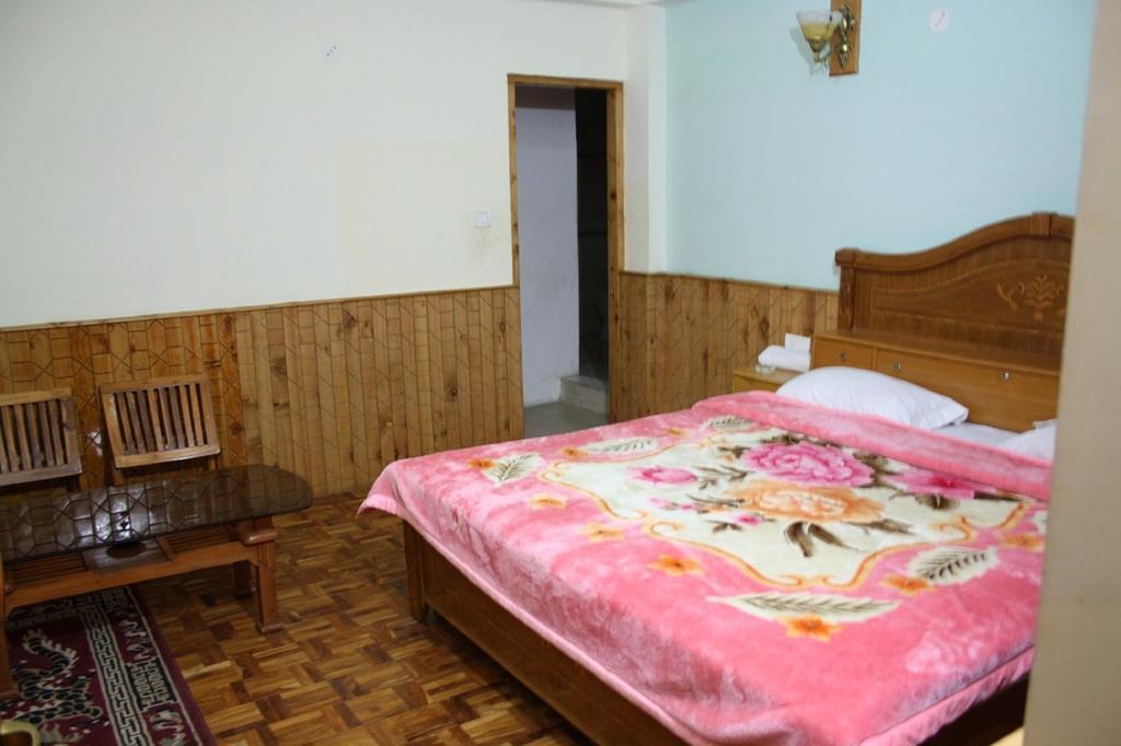 Suraj Cottage Manali Номер фото