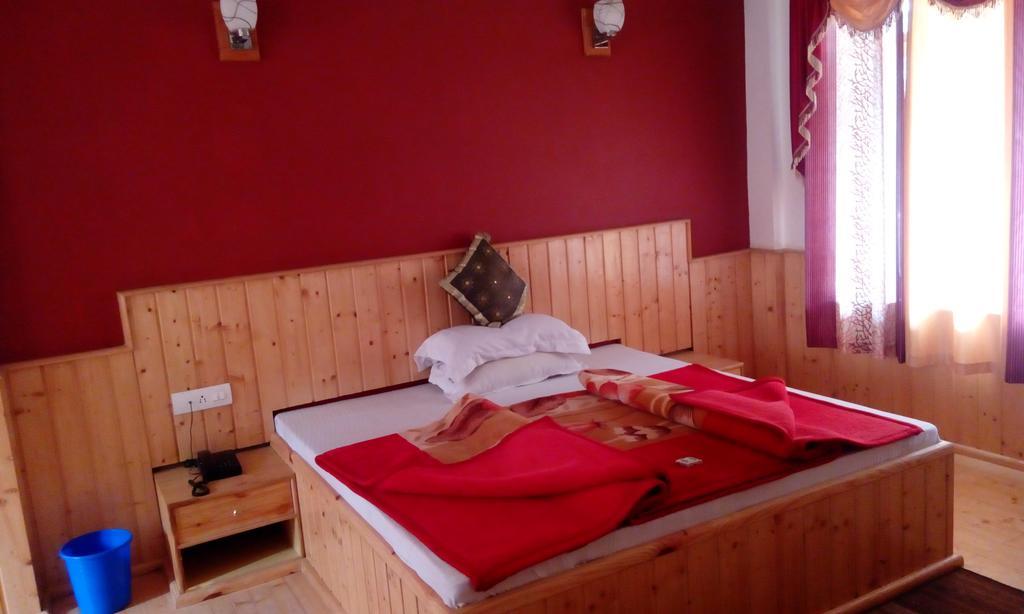 Suraj Cottage Manali Экстерьер фото